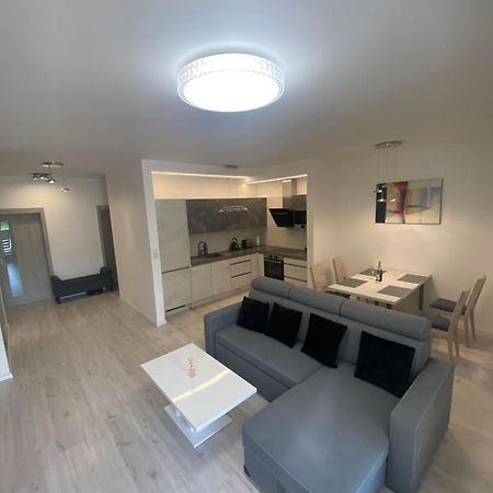 Apartman S Terasou Zvolen Dış mekan fotoğraf