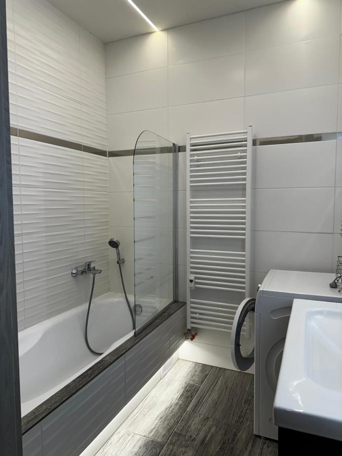 Apartman S Terasou Zvolen Dış mekan fotoğraf